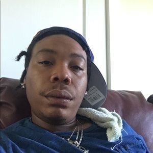 Meet your Posher, Shellz